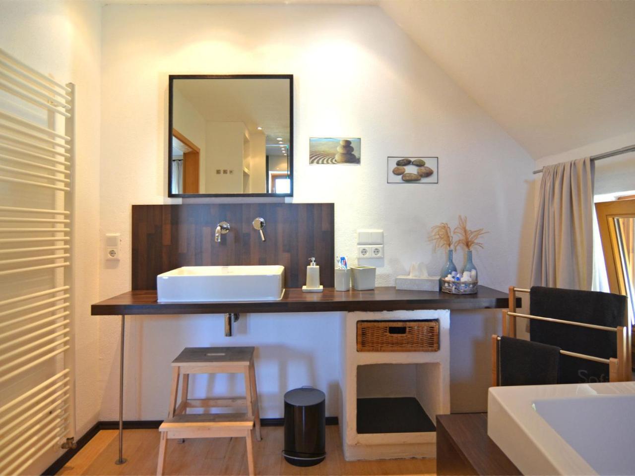 Apartment In Eslohe With Terrace Eksteriør bilde